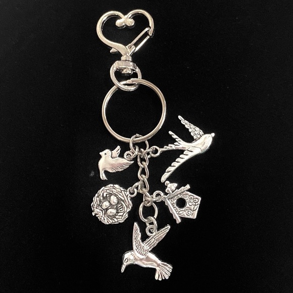 Bird Keychain Bag Charm Nest Birdhouse Dove Swallow Hummingbird Charms - Picture 1 of 4